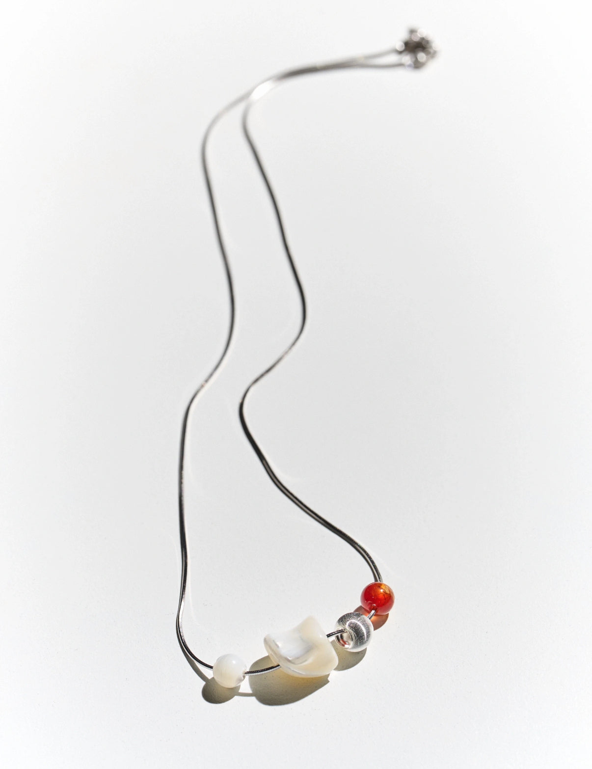 Silken Dewdrop Pure Silver Agate Necklace