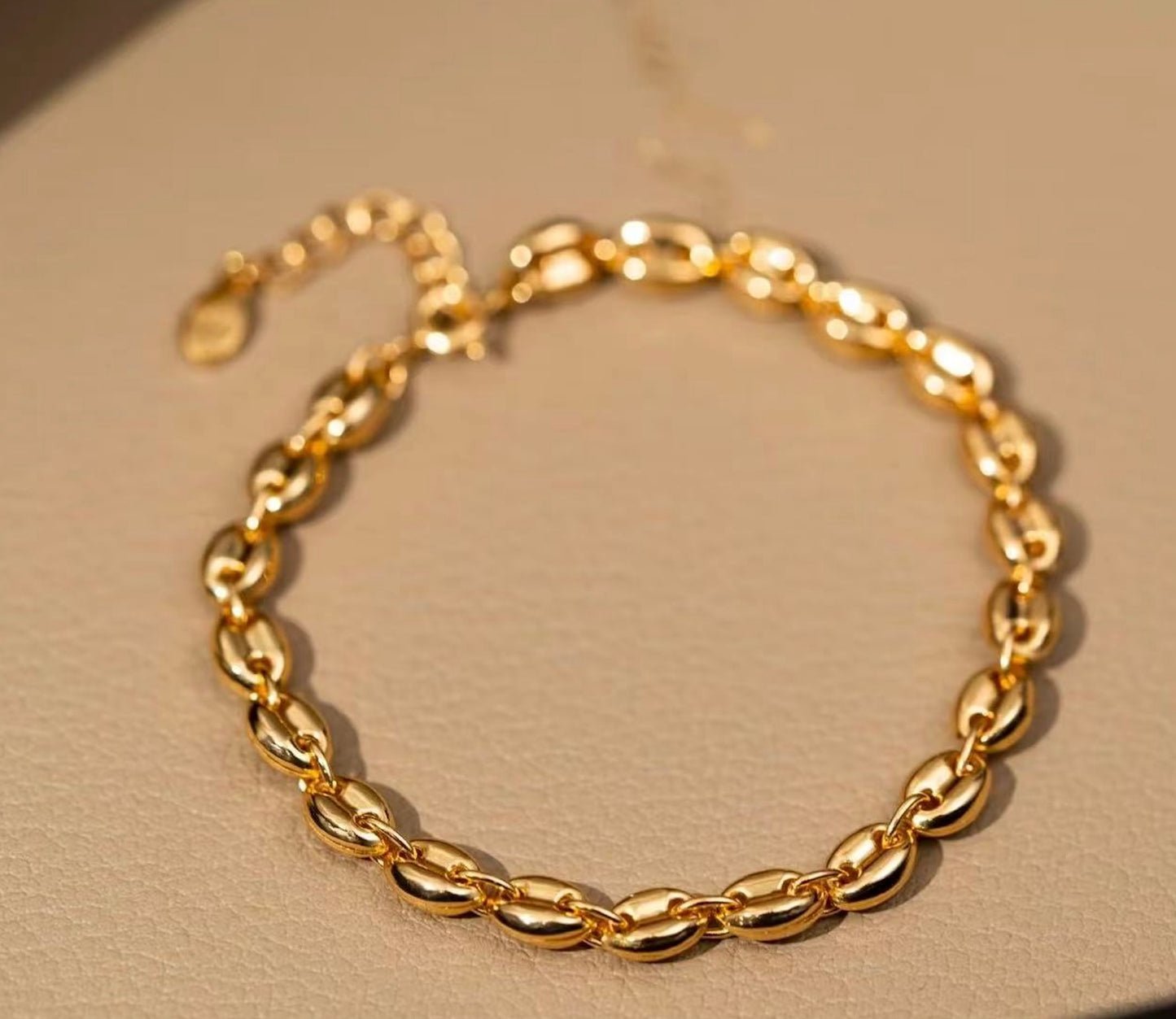 Halo Chain Bracelet