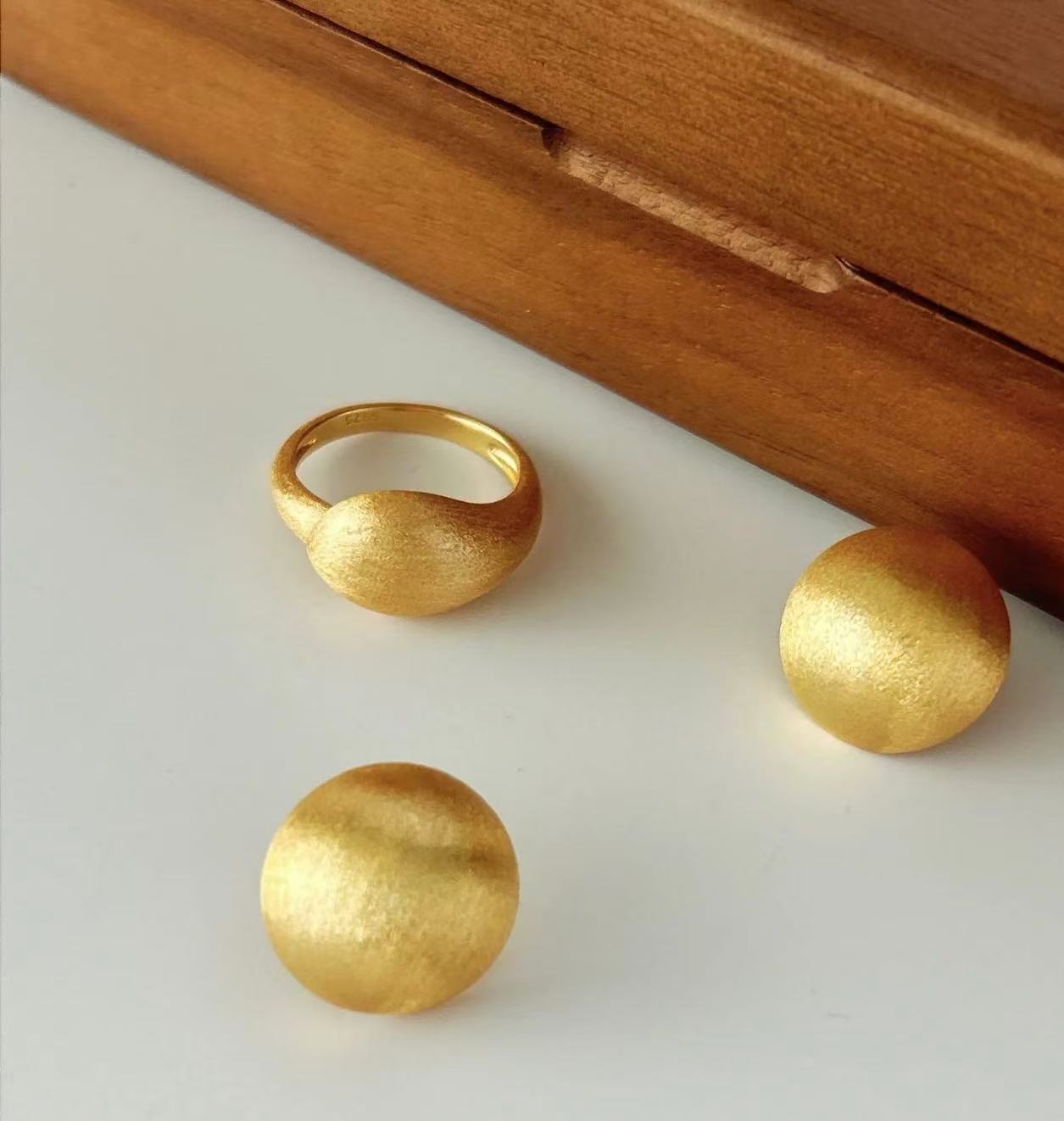 Lustre Matte Ring