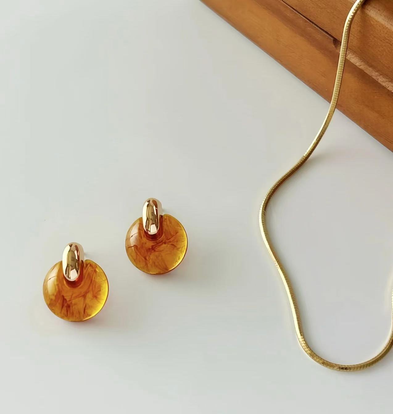 Kin’iro Ame Natural Resin Earrings